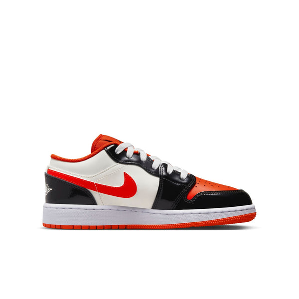 [DV1335-800] Grade School Air Jordan Retro 1 Low SE 'Halloween (2023)'