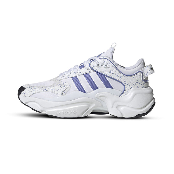 [EF9003] Womens Adidas Magmur Runner