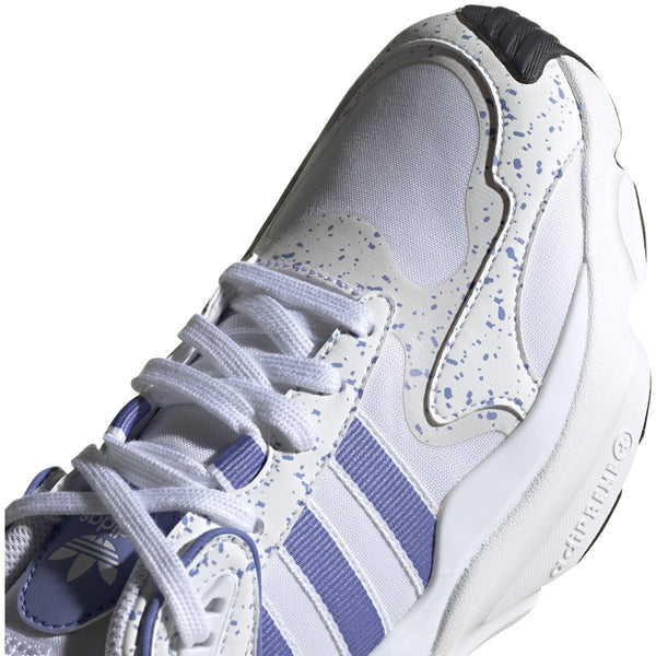 [EF9003] Womens Adidas Magmur Runner