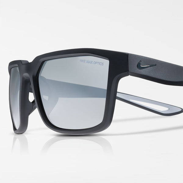 [EV0992-011] Mens Nike Fleet Sunglasses