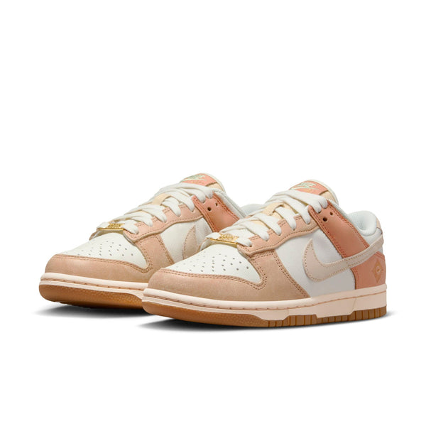 [FN7645-133] Womens Nike DUNK LOW SE 'AUSTRALIA'