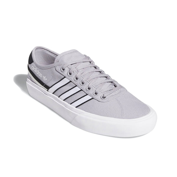 [FV0637] Mens Adidas Delpala