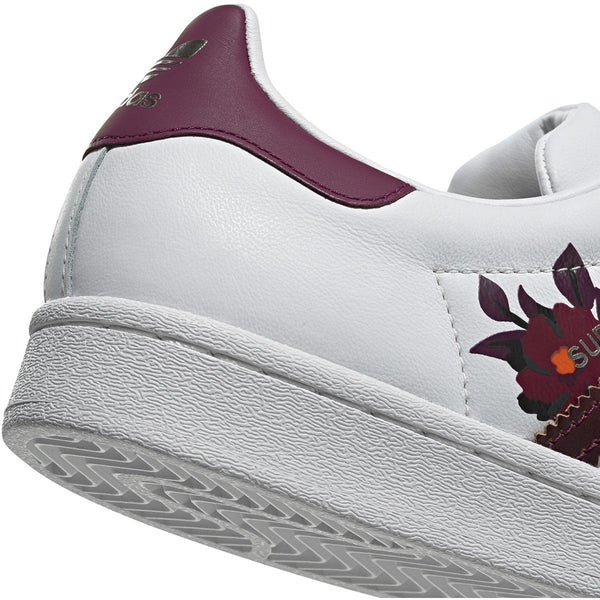 [FW2527] Womens Adidas Superstar