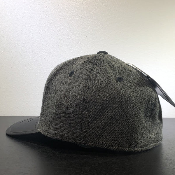 [M852Z] UFC Structured Flex Hat - Grey | Black