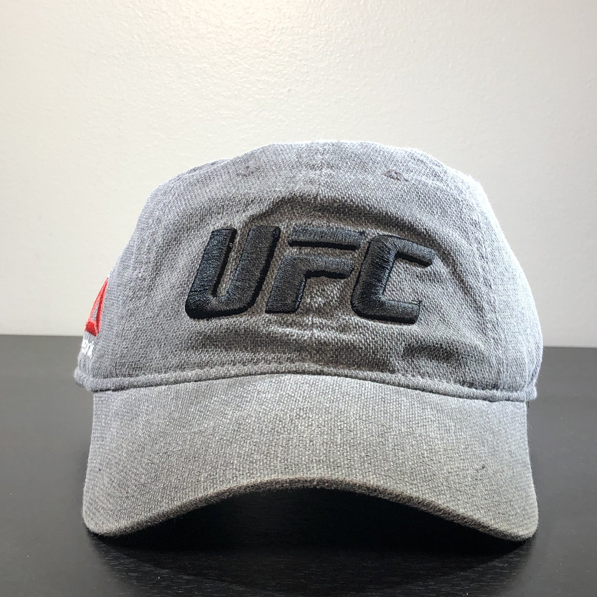 [QB26Z] UFC Dad Slouch Snapback Hat - Grey | Black