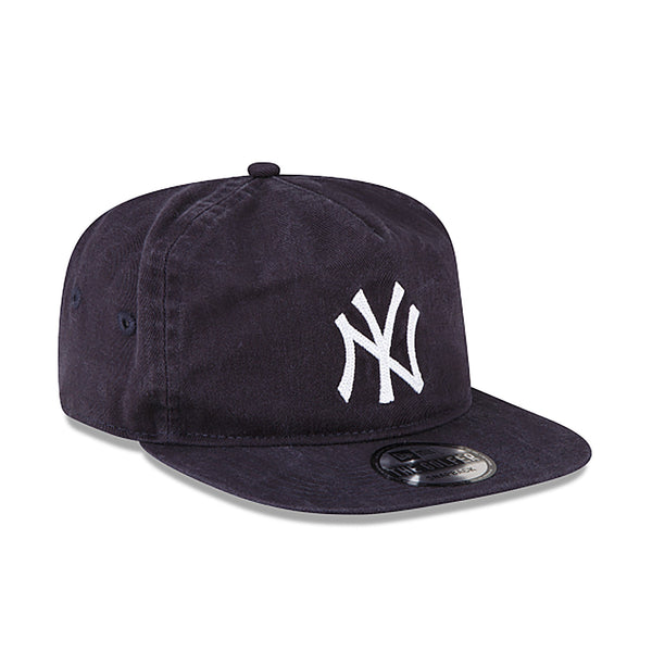 [60221936] Mens New Era MLB Old Golfer Chainstitch Snapback - New York Yankees