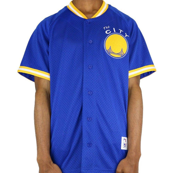 [418TA3104AGSWIH] Mens Mitchell & Ness NBA Golden State Warriors Seasoned Pro Mesh Button Up