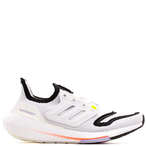 [GX8017] Womens Adidas ULTRABOOST 22 W