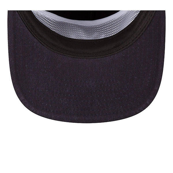 [60221936] Mens New Era MLB Old Golfer Chainstitch Snapback - New York Yankees