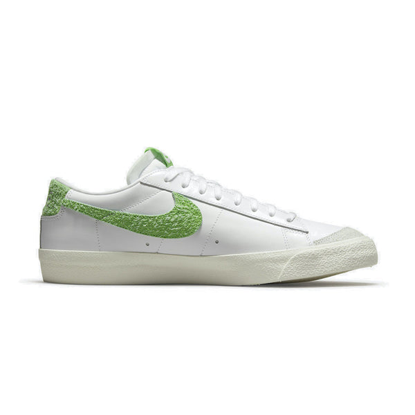 [DJ6193-100] Mens Nike Blazer Low '77 Vntg