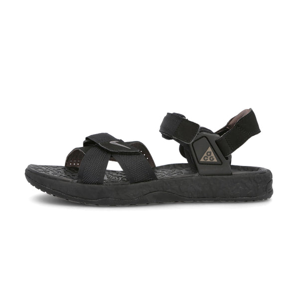 [DC9093-001] Mens Nike ACG Air Deschutz +