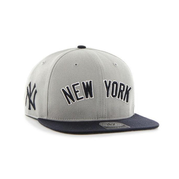 Mens 47 Brand NY Yankees Captain Snapback - Grey/Black