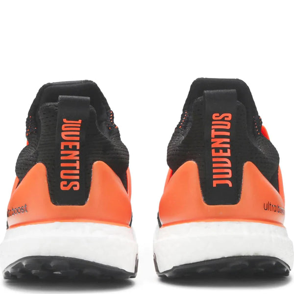 [FZ3624] Mens Adidas ULTRABOOST DNA x JUVE
