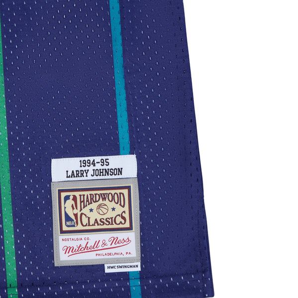 Mens Mitchell & Ness NBA Swingman Alt Jersey Charlotte Hornets 94 Larry Johnson