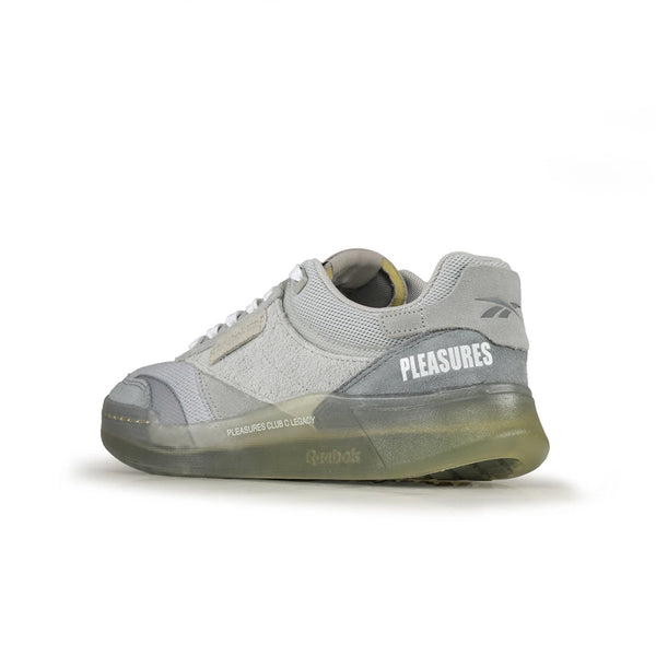 [GW2639] Mens Reebok X Pleasures Club C Legacy