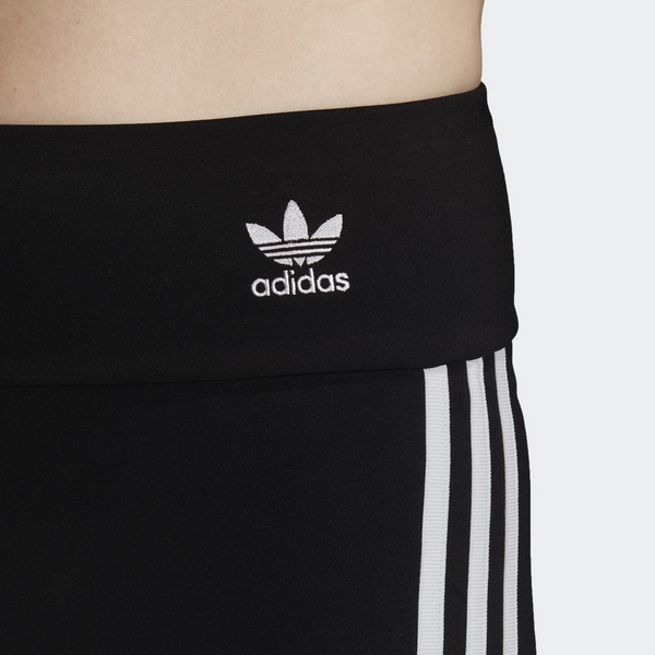 [FM2574] Womens Adidas Biker Shorts