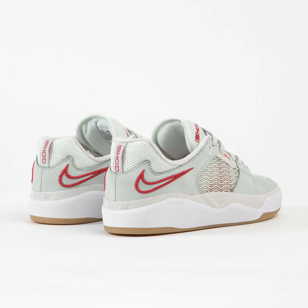 [DM0752-001] Mens Nike SB Ishod PRM