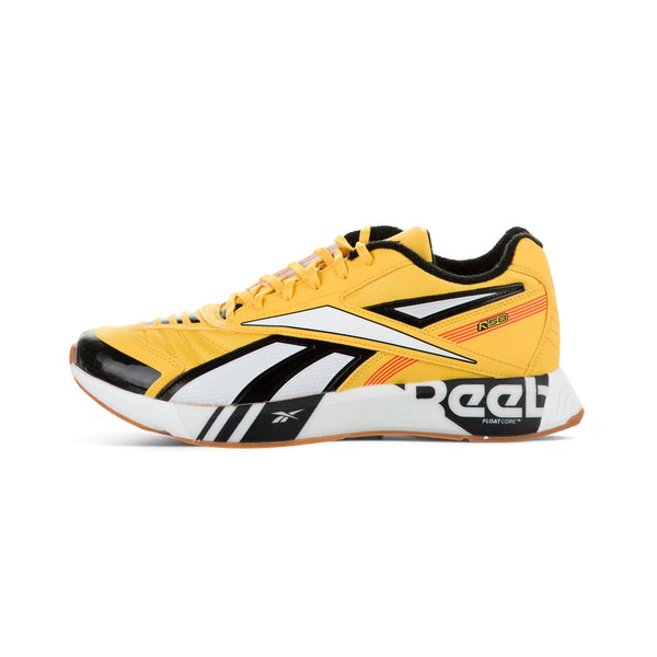 [CN8531] Mens Reebok Futsal Fusion R58