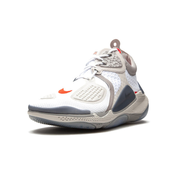 [AT6395-102] Mens Nike Joyride CC3 Setter