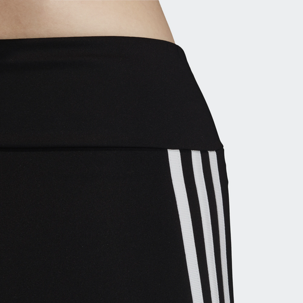 [FM2574] Womens Adidas Biker Shorts