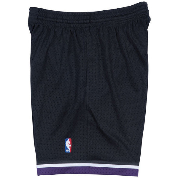 [SMSHGS18250-SKIBLCK00] Mens Mitchell & Ness NBA Swingman Road Shorts Kings 00-01