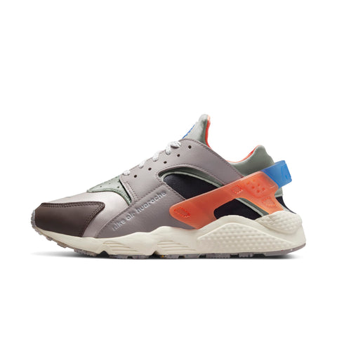 [DV0781-001] Mens Nike Air Huarache 'Nike Shoe Shop'