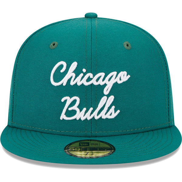[60309638] Mens New Era NBA CHICAGO BULLS 5950 SCRIPT FITTED - KELLY GREEN