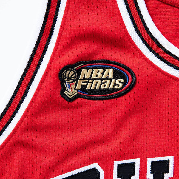 Mens Mitchell & Ness NBA Authentic Jersey 1997 Chicago Bulls Scottie Pippen #33 - sneakAR