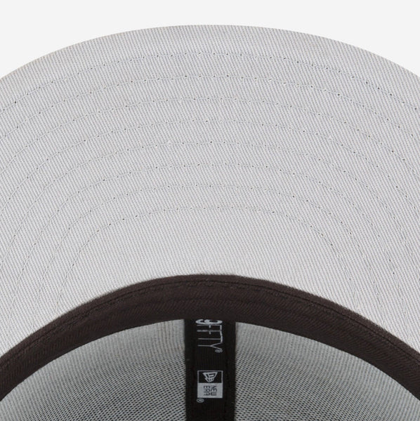 [60291305] Mens New Era MLB NY YANKEES 5950 FITTED SIDE PATCH 2000 WORLD SERIES