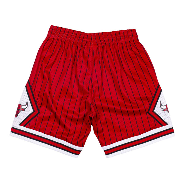 Mens Mitchell & Ness NBA Reload Swingman Short Bulls 1995