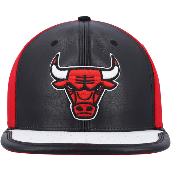 [6HSSMM19224-CBUBKWH] MENS MITCHELL & NESS NBA CHICAGO BULLS DAY ONE SNAPBACK